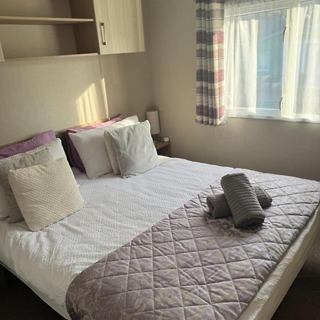 2 Bedroom Lakeview Lodge - Ensuite & Balcony Deck 康福斯 外观 照片